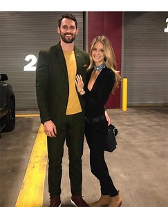 Kate Bock: Get To Know The ‘Sports Illustrated’ Model & Kevin Love’s Girlfriend