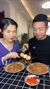 2K views · 17 reactions | Fantasy popular comedy husband and wife eating foods disorder 2022 | Ｔａｔｔｏｏｓ | Facebook