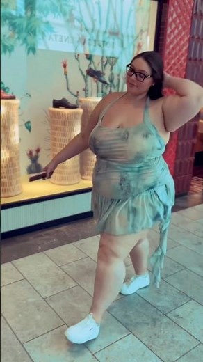 What Would You Do If You Saw Me IRL? 👀 | Plus Size Confidence 💕 #shortsfeed #ssbbw #plussize
