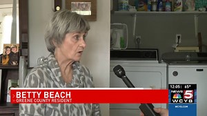 16K views · 104 reactions | Watch: Betty Beach claims she saw Sean Williams, the escaped inmate in Greeneville, outside of her window this morning. | WCYB | Facebook