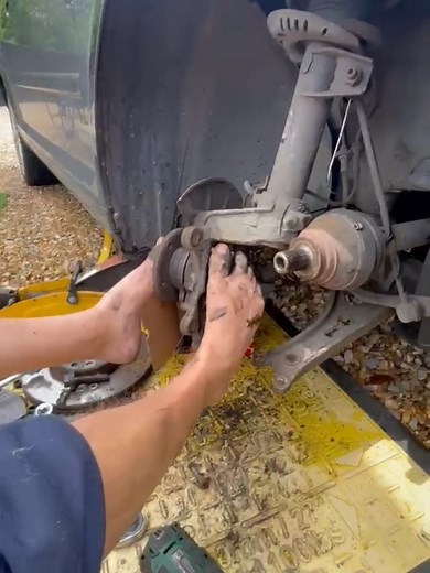 Wheel Bearing Replacement Step-by-Step Guide