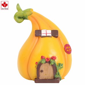 [Hot Item] Custom Resin Cute Small House Decoration Micro Landscape Props