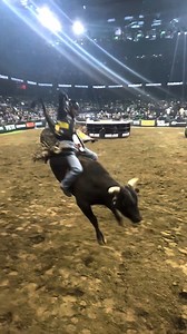 Sandro Batista stayed down and stayed moving aboard Hard Core Slinger for a solid ride! | PBR