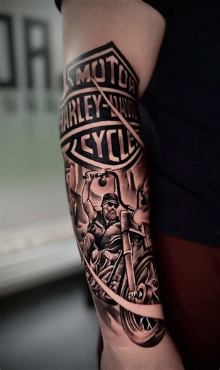 Harley Tattoo Designs for Enthusiasts in NRW