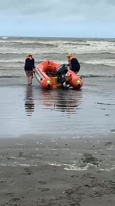 Macy, Hillary and Bernie under 23 girls single rescue. Worked hard to get back into the race, 2nd Place | Opunake Surf Life Saving Club