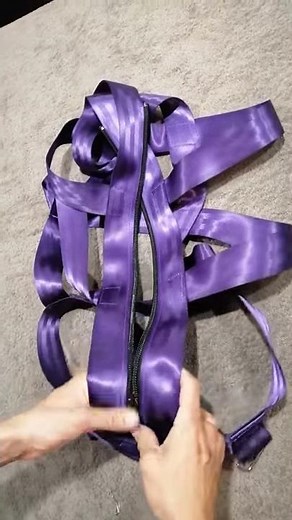 Locking and Unlocking the Purple Restraint Harness