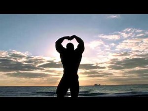 Roelly "The Beast" Winklaar on Miami Beach [March 2009]