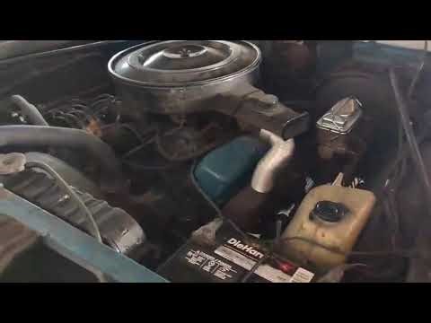 Startup 1972 Chrysler Newport Royal