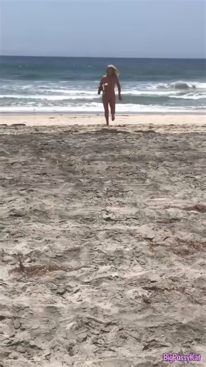 RT @BigPussyKat on #x #nude #beach #publicnudity #nsfw #milf #topless #nudebeach #amateur #girls #photo #adult #twitterafterdark #playa #exhibitionist #outdoors