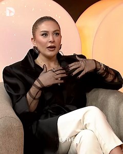 9.2K views · 15 reactions | "Çka do që ndodh a të ѵdeƙ dikush, a divorcohesh ti e ki datën e caktume", "Nuk kemi artista të mirëfillt" | RTV Dukagjini | Facebook