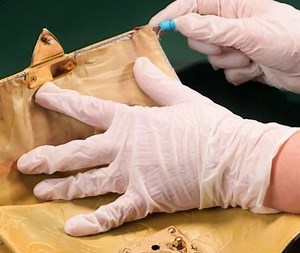 5.4K views · 16 reactions | Timeless beauty restored! Reviving vintage treasures! | 5-Minute Recycle | Facebook