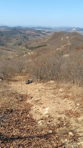 Shandong province (China). Samurai- 2025 - ride to peak mountain. My skill not enouth for this road. Last 50 meters the bike ride me. | Denzel Electric Bike