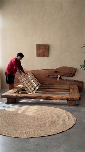 That bed looks so comfortable asf 🤩