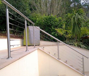 [Hot Item] Outdoor 316 Stair Handrail and Deck Railings Stainless Steel Balustrade Cable Wire Railing