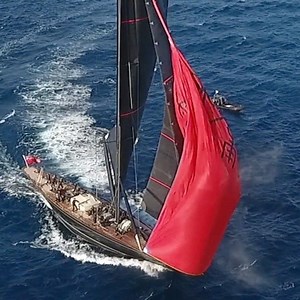 #SVEA #JClass #JS1 #beauty #hoist #topmark #sailing #droneprojectsrl #droneproject #yacht | DRONEProject Srl