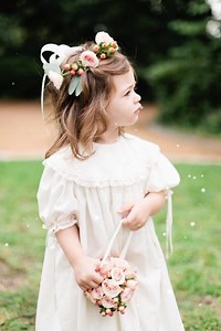 Sweet, country-ish names for baby girls aren’t just for southerners anymore — rustic names are making a comeback, and they’re downright adorable. #baby #babies #babygirl #name #babynames #babynamesideas #uniquenames #foryoupage #fbreels #viralreels | B FAM