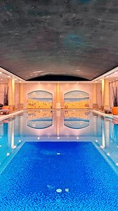 1.2K views · 77 reactions | Moments from @langhamsydney  . The most fabulous hotel in the heart of historic city. The comfiest (and biggest!!) bed, elegant decor, fabulous swimming pool and of course incredibly tasty food - what more do you need? . The Langham, Sydney .  Jay, Lukrembo . #thelangham #langham #sydney #australia #lamghamsydney #visitsydney #visitaustralia #unlimitedsoul | Flying Scots Girl | Facebook