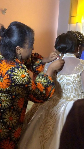 2.4K views · 11 reactions | Bride Julie 殺 | Junebydesign | Facebook