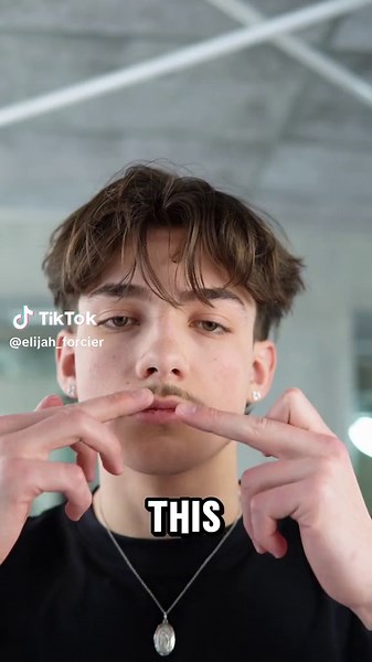 Moustache Tutorial | Quick & Easy Mustache Routine