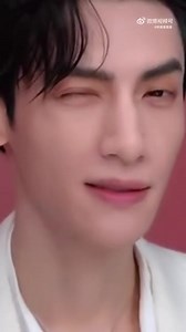 9.5K views · 1.2K reactions | Luo Yunxi who worked hard to make a wink. 藍藍藍 | 罗云熙Leo - Luo Yunxi | Facebook