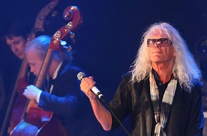 Különleges albumot adott ki az Omega, de vajon miért hitték azt, hogy Madonna meghalt? – időkapszula