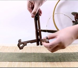 Wooden Display Stand Plate Holder Easels - Mahogany, Picture Frame Folding Display Stand For Plates Photos Tea Tray Home Decoration(7inch)