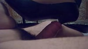 Insertion de talon uretral méchante et shoejob! | Clips4sale