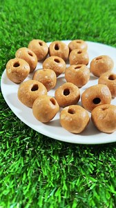 How to make homemade pill pockets for your dog! 🐶💊 #homemadedogtreats #dogfoodrecipe #dogmedicine | Live Eat Learn