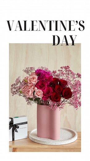 Introducing “Paris,” a Valentine’s Day bouquet that exudes romance with its opulent pink and red palette. Elegantly presented in a pink Monaco vase, “Paris” is the epitome of love and sophistication. This exquisite arrangement features hot pink and light pink gypsophila, combined with elegant pink spray roses, bold magenta roses, passionate red roses, and charming magenta carnations. ✨ VASE INCLUDED ✨ | Fig & Bloom | Facebook