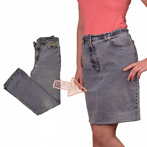 147K views · 1.5K reactions | Cum să transformi rapid blugii vechi într-o fustă nouă! | Miarti - Idei creative | Facebook