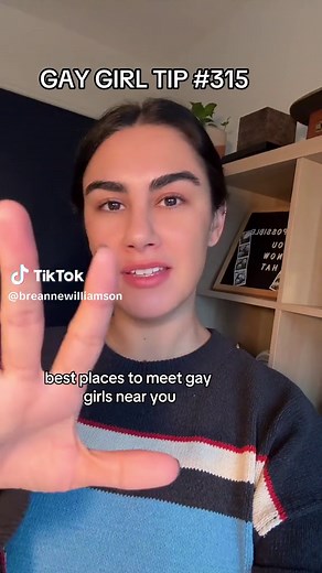 Lesbian and Bisexual Meetup Near You in 2024 🏳️‍🌈