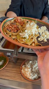 ¡Desayuno buffet mexicano! 🇲🇽🍽️ Tenemos buffet con platillos distintos todos los domingos por solo $190. 👌🏼¡Te esperamos! 🤩 #hotel #restaurante #desayuno #buffet #tampicomiramar | Hotel Tres Soles