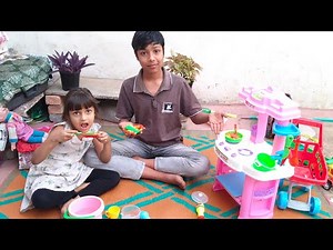 Niya ne bnaye pasta 🍝😋 kitchen set kiya assemble