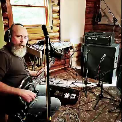 We’re all still floating from the first two tracking days with Curse the Son, and this record is already feeling like a fucking classic. It’s the third album in a row we’ve made with them, and it just might be their best yet. What a great band🔥 Daniel Weeden Rozzy Vanabourne Brian Harris | Dirt Floor Recording & Production