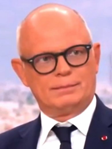 Fantomas et Édouard Philippe : Humour Noir et Parodie