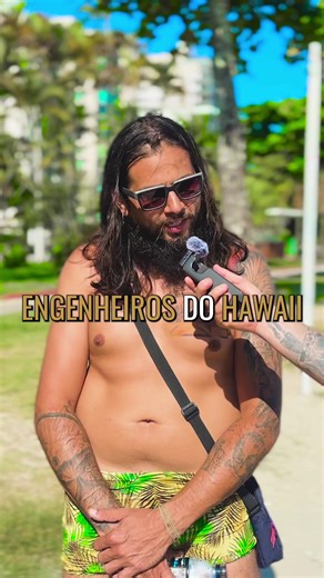 Homem diz que independente de qual governo entrar ou sair ele vive a vida como der para viver, abdicando de qualquer luxo material buscando a espiritualidade. Com nosso correspondente @Alex Araujo #religião #vida #política