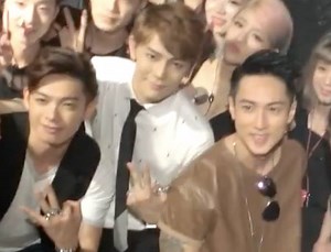 [01.08.2016] - Yesterday's WoMen Hair Taichung group photo clip. Credits to 洪崧倍. Admin Claire FB: http://www.wuchunfb.club IG: https://instagram.com/wuchunfb.club/ YT: https://www.youtube.com/c/ChunWu1010 #photooftheday #theheartofgiving #picoftheday #superstar #brunei #ウーズン #wuchun #吴尊 #吳尊 #potd #instacool #イケメン #飛輪海 #フェイルンハイ #wuzun #飞轮海 #Fahrenheit #Feilunhai #FRH #吳尊駕到 | - Wu Chun 吴尊 吳尊 Wu Zun -