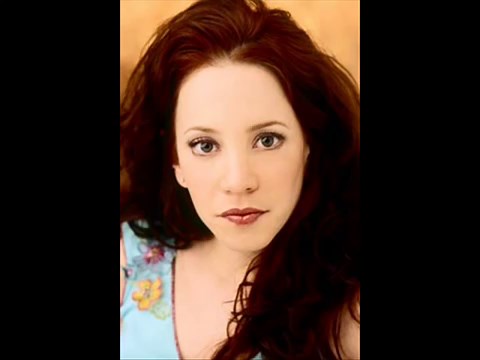 8 Simple Rules Bridget & Kerry Hennessy