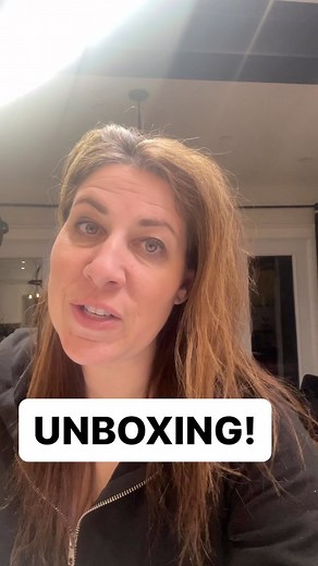 2K views · 29 reactions | OMG THANK YOU @rubycrate. With many subscription boxes marketed towards women, none tailor specifically to tween and teen girls. Love that Ruby Crate curates for this market! AND THEY ARE CANADIAN! Their summer subscription is now open. This is from their Spring collection. We can’t wait to see what Summer brings! #gifted #momof3 #tween #teens#unboxing #unbox #makeup #momlife #unboxings | Taylor Kaye | Facebook