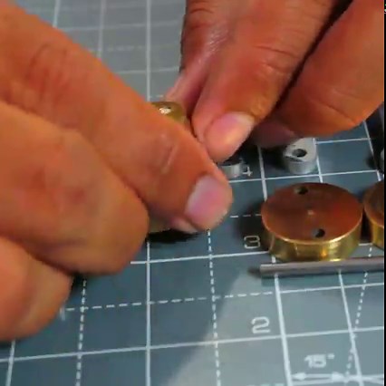 This simple and easy-to-build solenoid engine can be made with basic tools. 👨‍🔧 Find more details at https://bit.ly/37pClm1 | Crafty Engineer