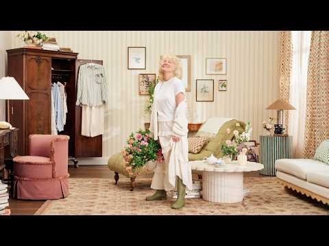 100% Aerie Real with Pamela Anderson