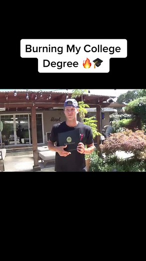 Alternative Education Paths Are Making College Degree Irrelevant