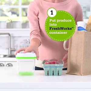 Rubbermaid 3-Piece Produce Saver Containers for Refrigerator with Lids for Food Storage, Dishwasher Safe, Clear/Green