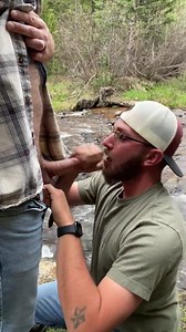Scruffy country guy blows his DL married buddy outdoors - ThisVid.com