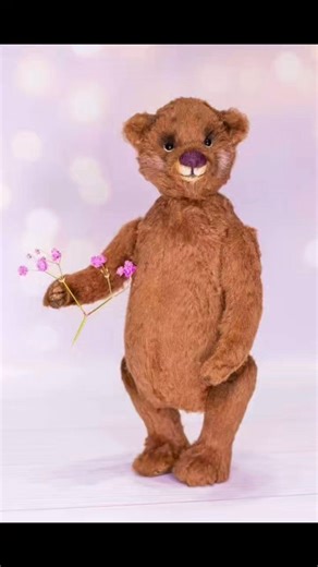 Behind the scenes of my teddy bear studio 🧸✨ Sew along with me on Patreon: 👉 https://www.patreon.com/FAVORITEBEARSDOLLS I’ve just finished a new 21 cm teddy bear, and now I’m designing his outfit — choosing fabrics, sketching ideas, and planning every detail. On Patreon, you’ll find a NEW test teddy bear pattern, work-in-progress photos, and creative updates ✂️🧵 More teddy bear characters are already on the way. Thank you for your support 💛 #teddybear #artistbear #handmadetoys #sewingpattern