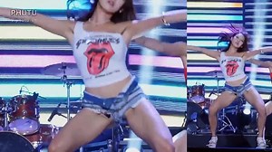 Fancam Zoom 150721 Bambino (Hadam 하담) New Thang LIVE