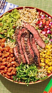 Zip. Zing. Flavor. Pizazz. Whatever kick your bowl needs, saucy and pre-seasoned Bush’s Sidekicks delivers. | Bush's Beans