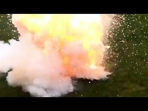 Massive 12g flash powder explosion in a can