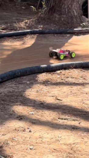 Raceline Designs has pre-glue tires now check them out. #rldesignz #RC ￼ #hilightseveryonefollowers | Rc Deenice