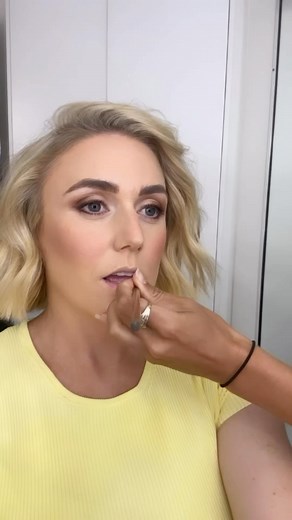 4.8K views · 149 reactions | Where the magic happens with @nina__stylist BTS with one of the best in the business at @7newsgc I’ve learnt a lot about hair and make up while at work! I now enjoy the process of the beauty of tv. I still couldn’t do my own hair and make up ‍♀️ #hair #makeup #makeupartist #news #sports | Sally Pearson | Facebook